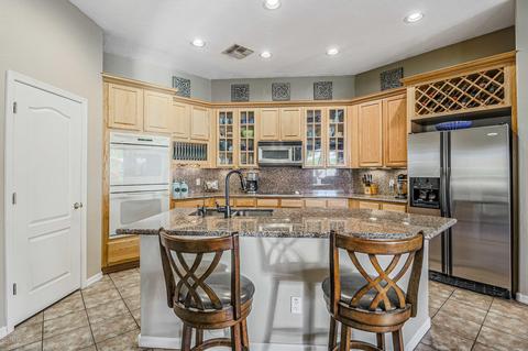 4654 E Downing Cir, Mesa, AZ 85205 photo 11