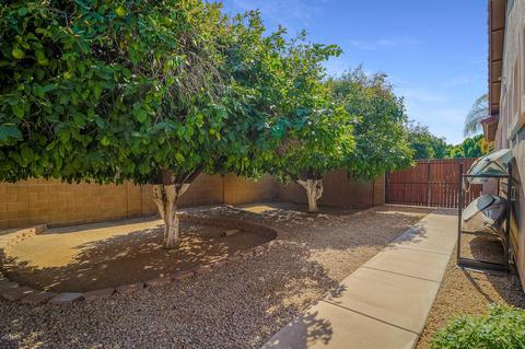 4654 E Downing Cir, Mesa, AZ 85205 photo 3
