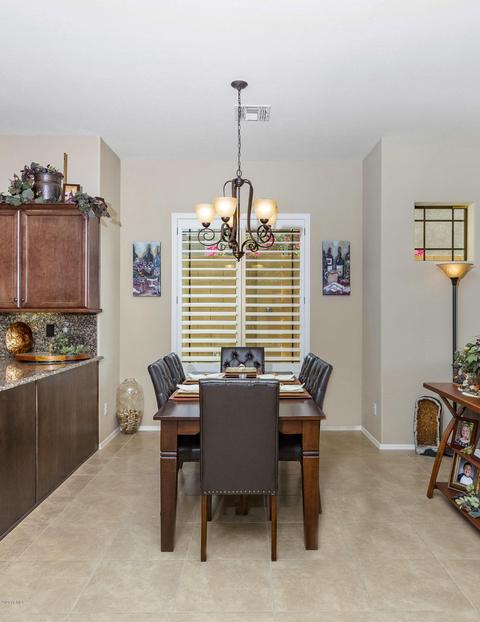 1815 N Red Clf, Mesa, AZ 85207 photo 7