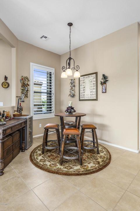 1815 N Red Clf, Mesa, AZ 85207 photo 6