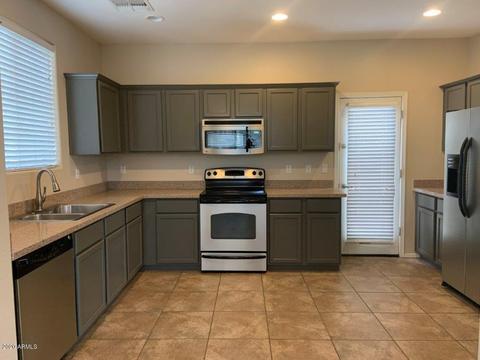 73 E Palomino Dr, Gilbert, AZ 85296 photo 17