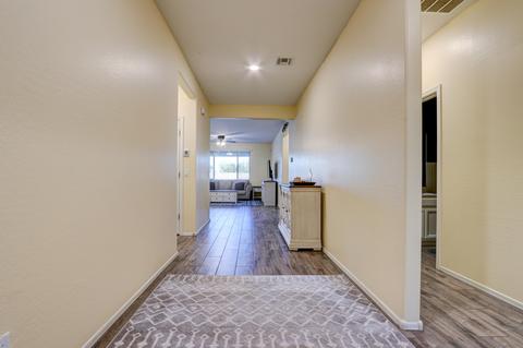 1746 E Grenadine Rd, Phoenix, AZ 85040 photo 4