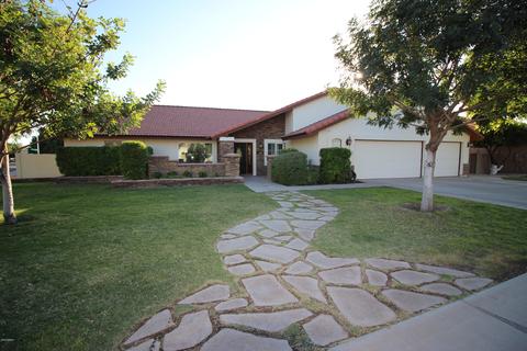2339 E Laurel St, Mesa, AZ 85213 photo 2