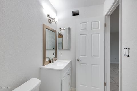 2518 E Grandview Rd, Phoenix, AZ 85032 photo 4
