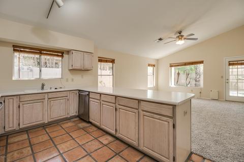 1933 E Rosemonte Dr, Phoenix, AZ 85024 photo 11