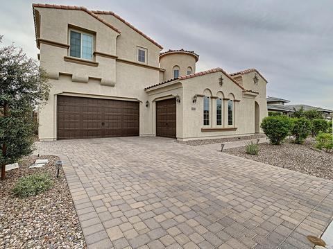 2161 E Tomahawk Dr, Gilbert, AZ 85298 photo 2