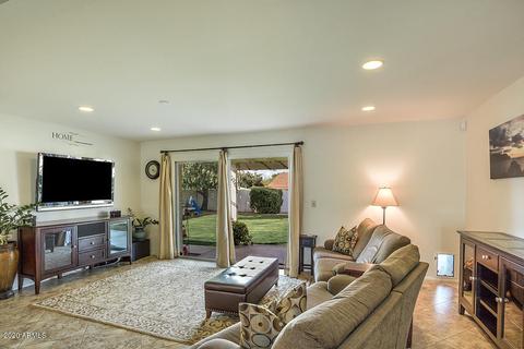2 W Pershing Ave, Phoenix, AZ 85029 photo 4