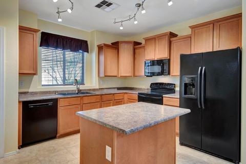 3761 E Kerry Ln, Phoenix, AZ 85050 photo 6