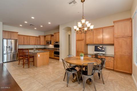 2508 E Lodgepole Dr, Gilbert, AZ 85298 photo 3