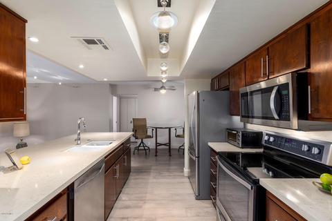 4245 E Osborn Rd, Phoenix, AZ 85018 photo 8
