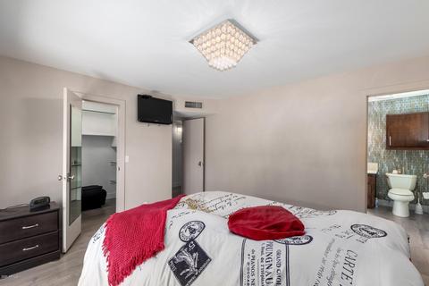 4245 E Osborn Rd, Phoenix, AZ 85018 photo 12