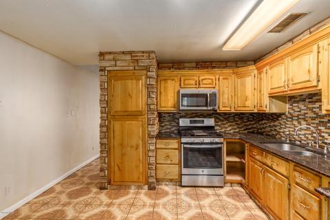 3360 N 76th Ave, Phoenix, AZ 85033 photo 9