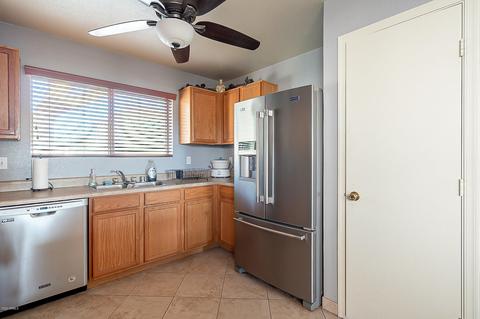 521 E Reflection Pl, Chandler, AZ 85286 photo 4