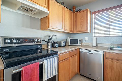 521 E Reflection Pl, Chandler, AZ 85286 photo 7