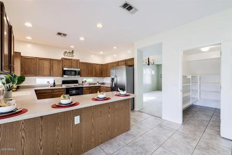 955 S 132nd St, Gilbert, AZ 85233 photo 15