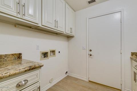 4035 E Hamblin Dr, Phoenix, AZ 85050 photo 21