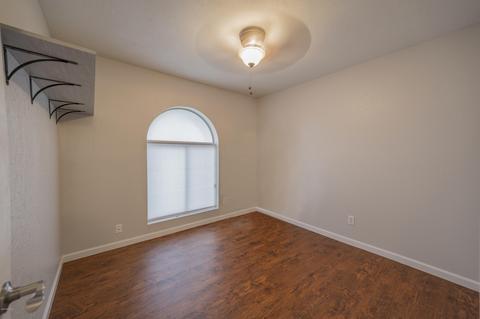 725 W Utopia Rd, Phoenix, AZ 85027 photo 10