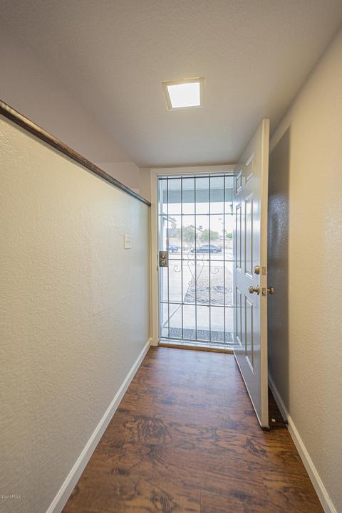 725 W Utopia Rd, Phoenix, AZ 85027 photo 2