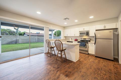 725 W Utopia Rd, Phoenix, AZ 85027 photo 4