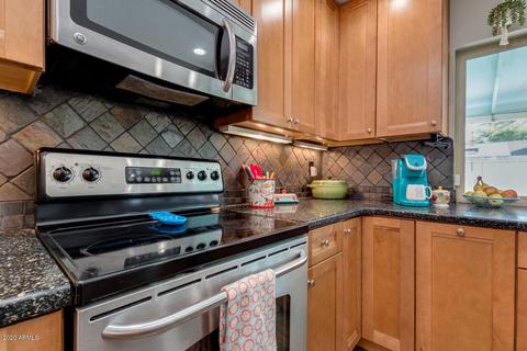 2631 E Sahuaro Dr, Phoenix, AZ 85028 photo 13