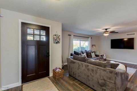 2631 E Sahuaro Dr, Phoenix, AZ 85028 photo 6