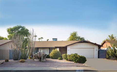 3526 E Larkspur Dr, Phoenix, AZ 85032 photo 1
