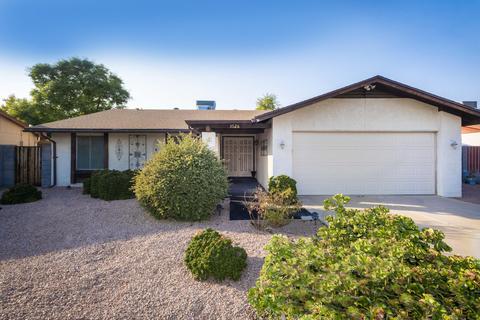 3526 E Larkspur Dr, Phoenix, AZ 85032 photo 5