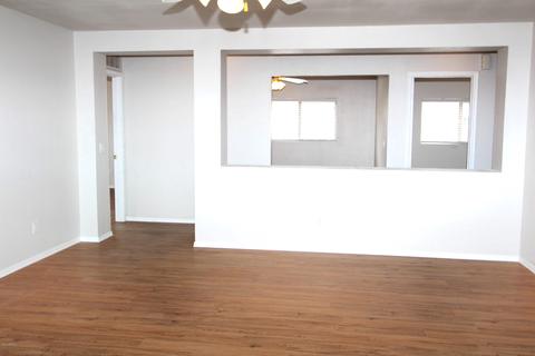 8533 E Desert Ln, Mesa, AZ 85209 photo 3