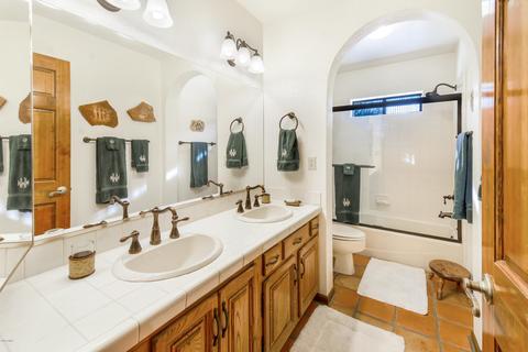 2251 E Vogel Ave, Phoenix, AZ 85028 photo 24