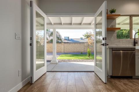 3515 E Piccadilly Rd, Phoenix, AZ 85018 photo 16