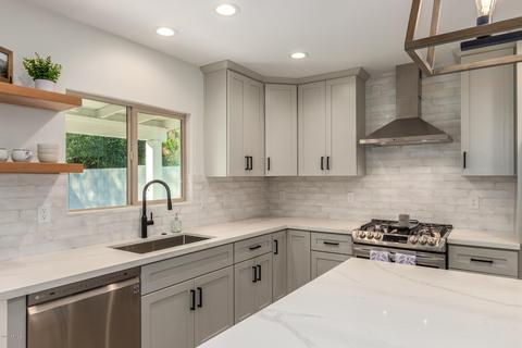 3515 E Piccadilly Rd, Phoenix, AZ 85018 photo 14