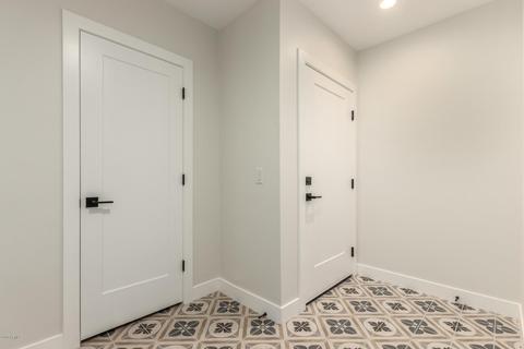 3515 E Piccadilly Rd, Phoenix, AZ 85018 photo 23