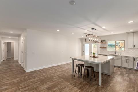 3515 E Piccadilly Rd, Phoenix, AZ 85018 photo 9