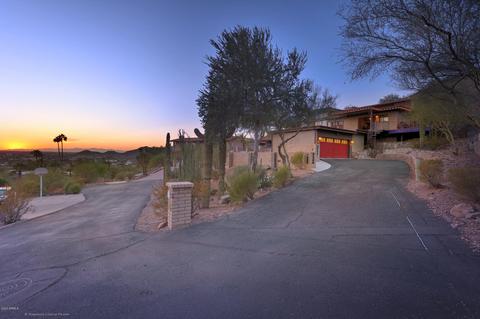 1816 E Turquoise Ave, Phoenix, AZ 85020 photo 2