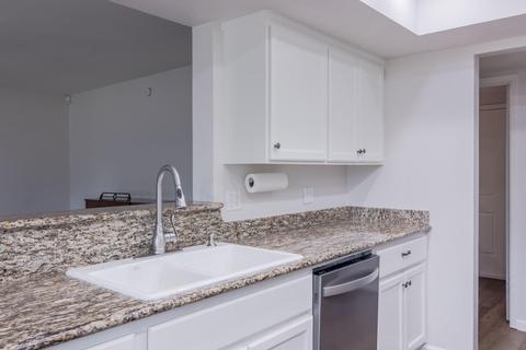 910 E Watson Dr, Tempe, AZ 85283 photo 13