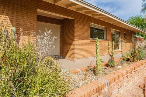 4202 E Saint Joseph Way, Phoenix, AZ 85018 photo 23