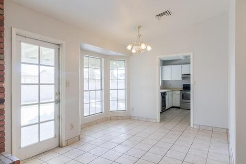 943 E Hackamore St, Mesa, AZ 85203 photo 6