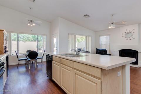 3418 E Kerry Ln, Phoenix, AZ 85050 photo 15
