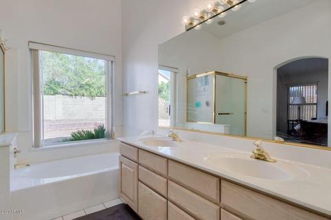 3418 E Kerry Ln, Phoenix, AZ 85050 photo 21
