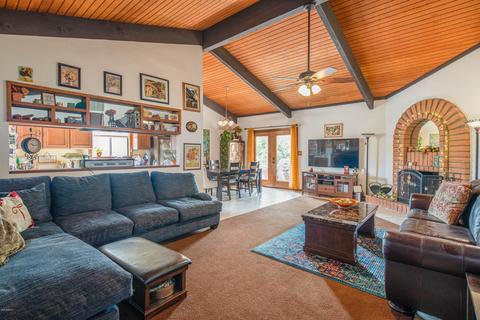1221 E Mescal St, Phoenix, AZ 85020 photo 1