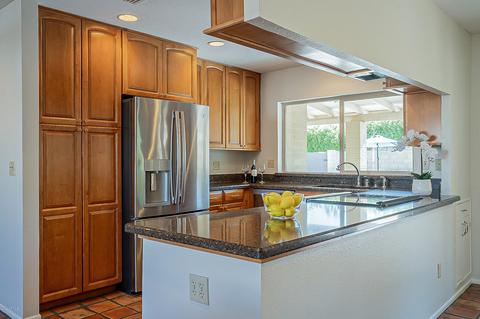 2401 E North Ln, Phoenix, AZ 85028 photo 10