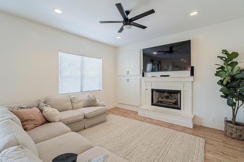 560 E Betsy Ln, Gilbert, AZ 85296 photo 17