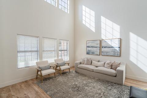 560 E Betsy Ln, Gilbert, AZ 85296 photo 8