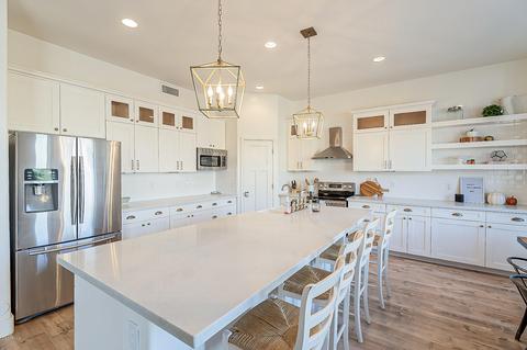 560 E Betsy Ln, Gilbert, AZ 85296 photo 12