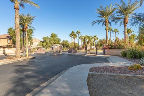 2909 E Dunbar Dr, Phoenix, AZ 85042 photo 3