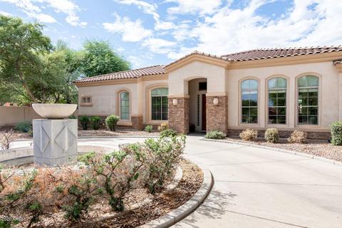 2720 S Constellation Way, Gilbert, AZ 85295 photo 1