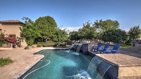 2067 E Pickett Ct, Gilbert, AZ 85298 photo 2