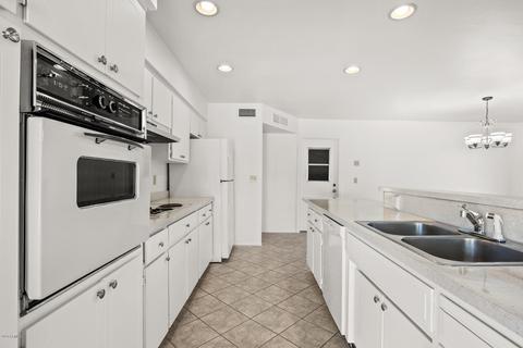 2940 W Evans Dr, Phoenix, AZ 85053 photo 14