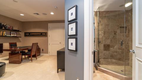 2211 E Camelback Rd #901, Phoenix, AZ 85016 photo 29