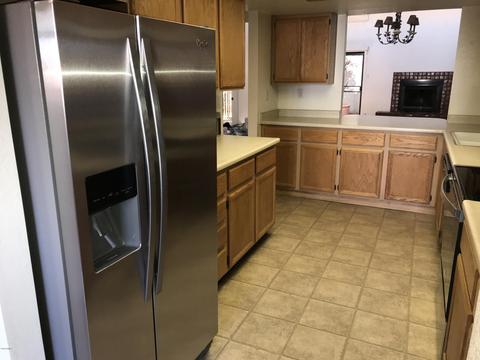2304 E Winchcomb Dr, Phoenix, AZ 85022 photo 7